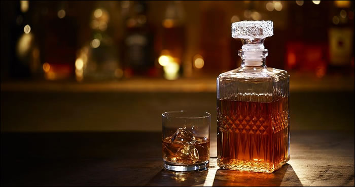 Whisky : une collection parfaite mise en vente aux enchères