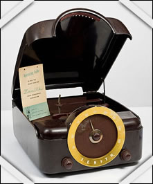 Radio tourne-disque ZENITH modèle H-664, USA 1951