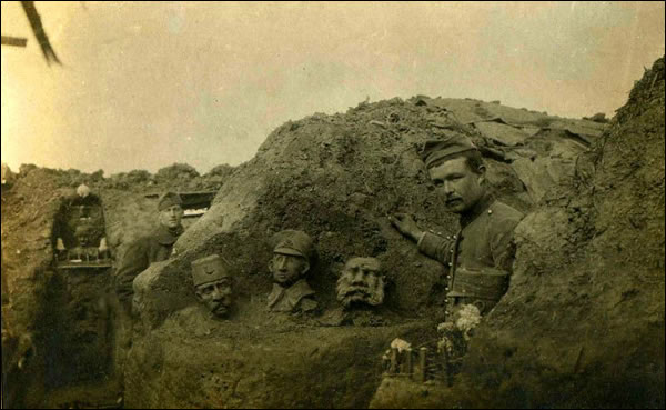 Pas-de-Calais 1915 - Artisanat de tranchées (Coll. P.Lamy)